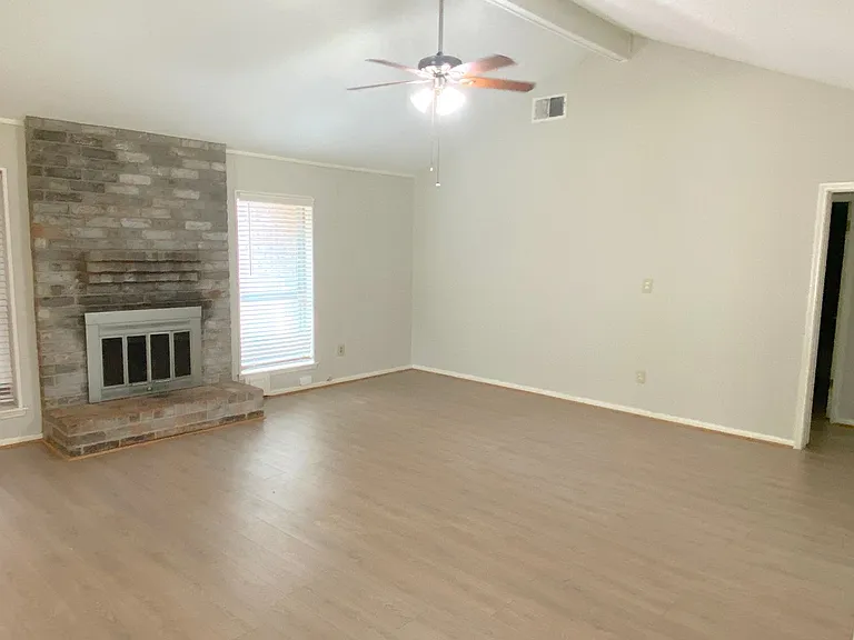 22303 N Fork Dr — Photo 4
