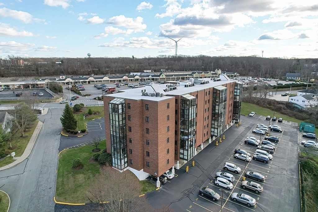 4234 N Main St APT 101, Fall River, MA 02720 Zillow