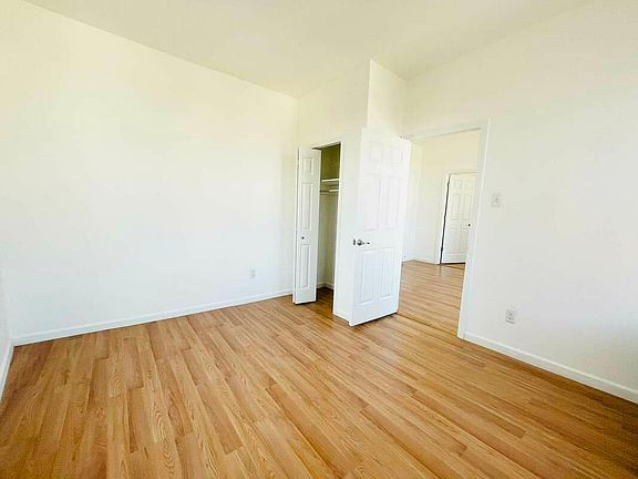 5th image of 28-21 37th St #4RR