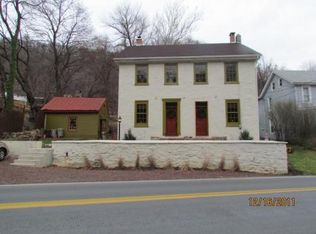 1290 Green Hills Rd, Birdsboro, PA 19508