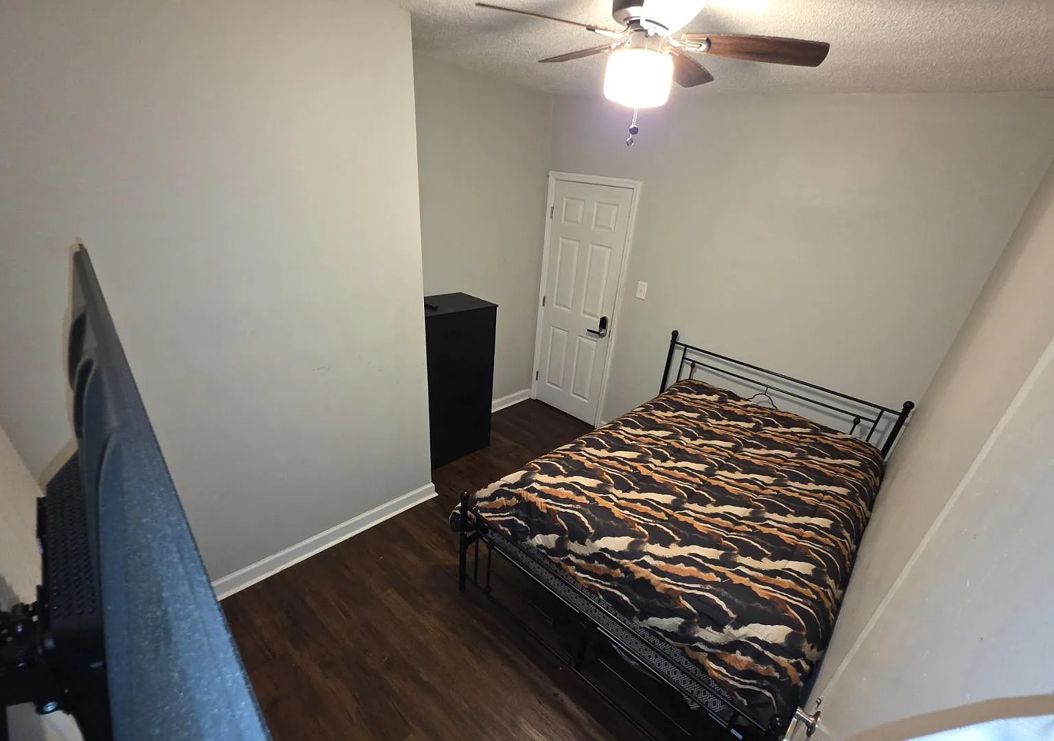 3009 Amay James Ave - Room C (Charlotte NC) — Photo 1