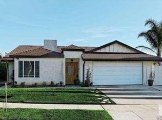 2060 Latham St, Simi Valley, CA 93065