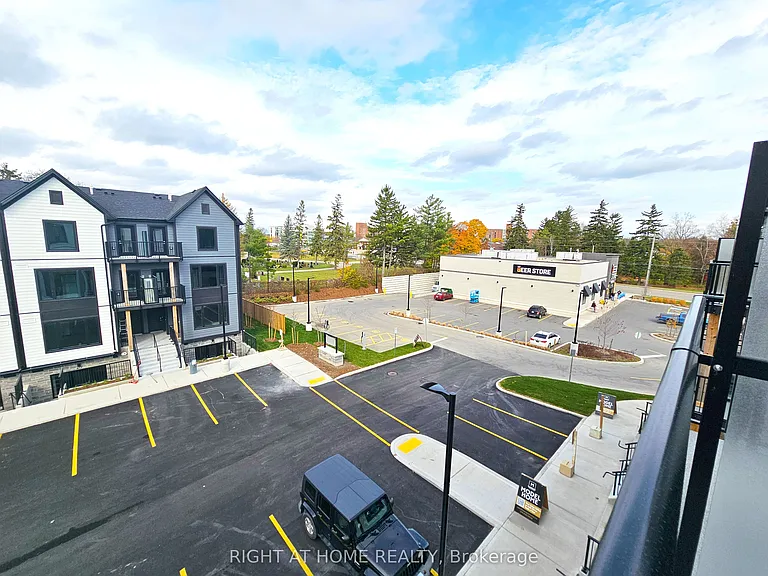 708 Woolwich St #114 — Photo 21