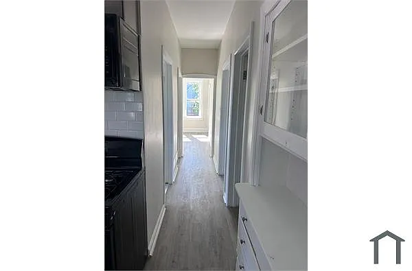 Building Photo - 8239 S Houston Ave #2