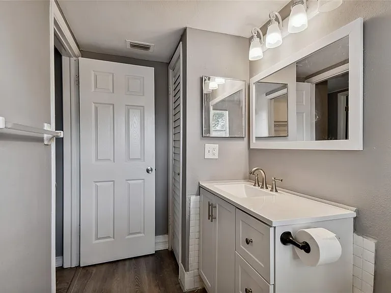 7721 Arbordale Dr — Photo 29