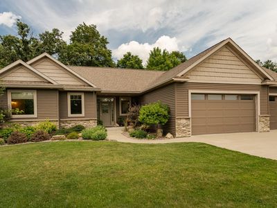 4089 Stone Point Dr NE, Rochester, MN, 55906