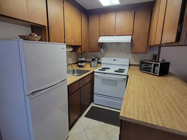 2011 S Main St #3 — Photo 16