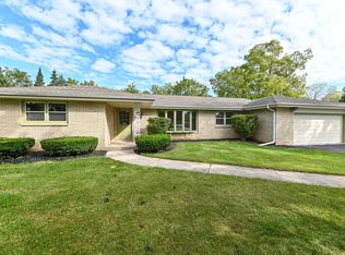 5630 Sandy Ln, Racine, WI 53406