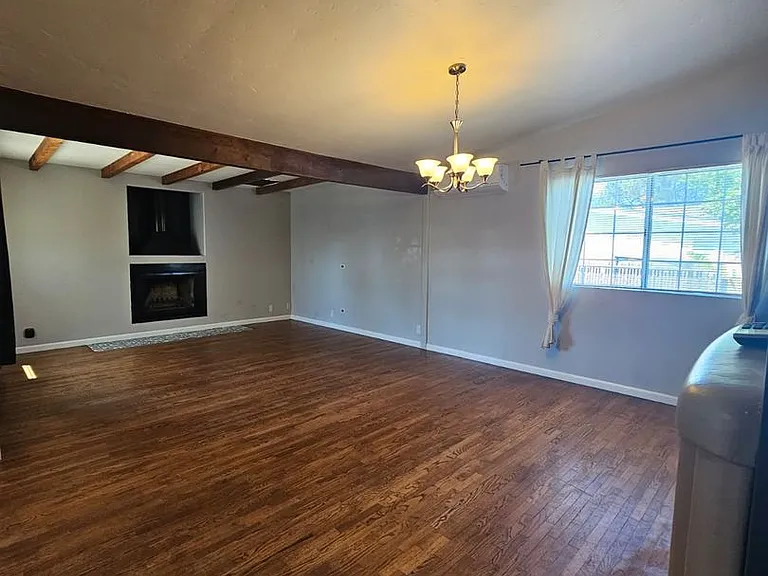 352 Bonito Ave — Photo 25