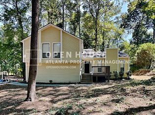 2127 W Carlyle Ct, Marietta, GA 30062