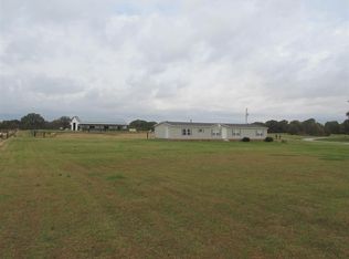 661 Barbeque Rd, Humboldt, TN 38343