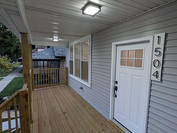 2nd image of 1504 Grove Ave APT 2