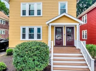 26 Sheafe St #B, Chestnut Hill, MA 02467