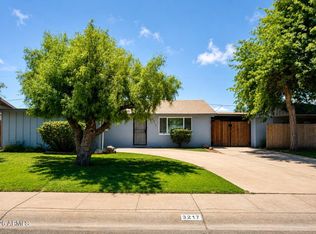 3217 W Banff Ln, Phoenix, AZ 85053