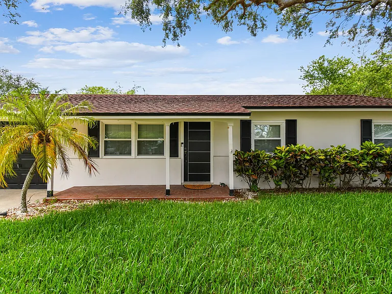 8611 Driftwood Dr — Photo 14