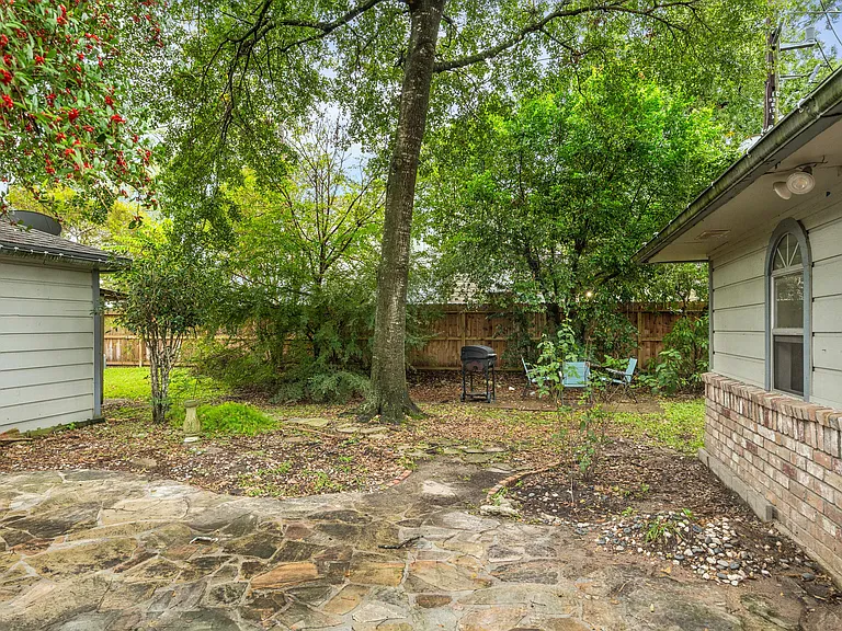 13107 Tall Forest Dr — Photo 10