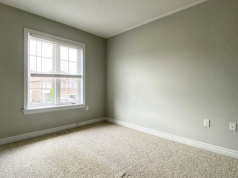 67 Summerberry Way — Photo 19