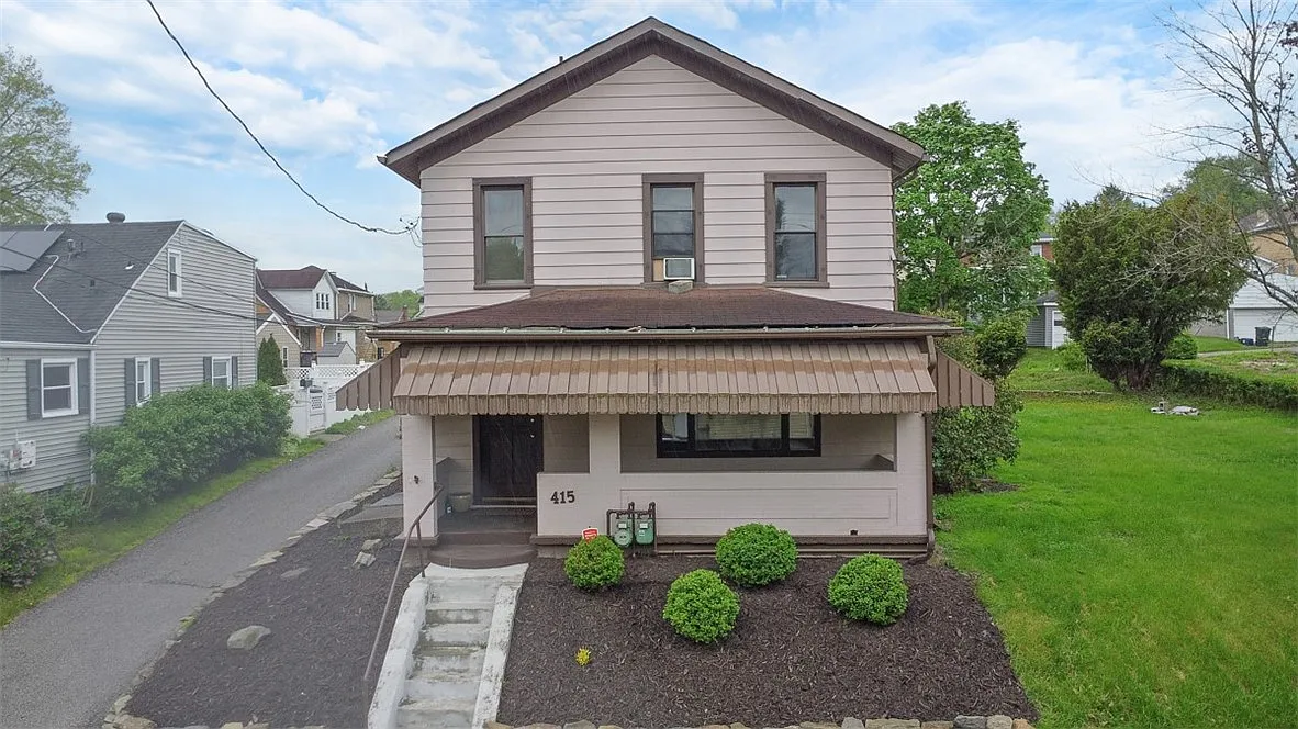 415 Wilcox St photo 1