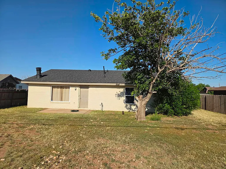 604 Beckley Dr — Photo 5