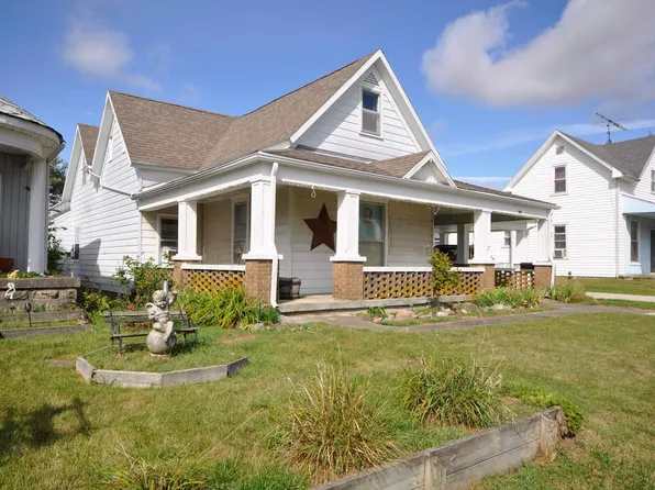 528 S Main St, Parker City, IN 47368