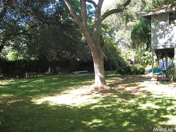 2nd image of 5029 Robertson Ave