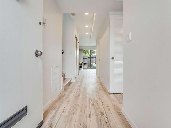 4th image of 535 Argonaut Ave
