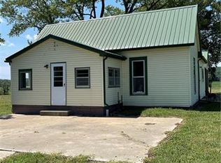 15959 Wildlife Rd, Rayville, MO 64084