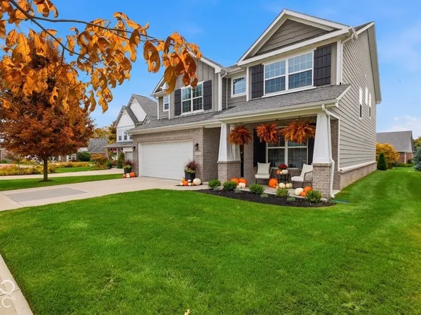 2373 Somerset Cir, Franklin, IN 46131