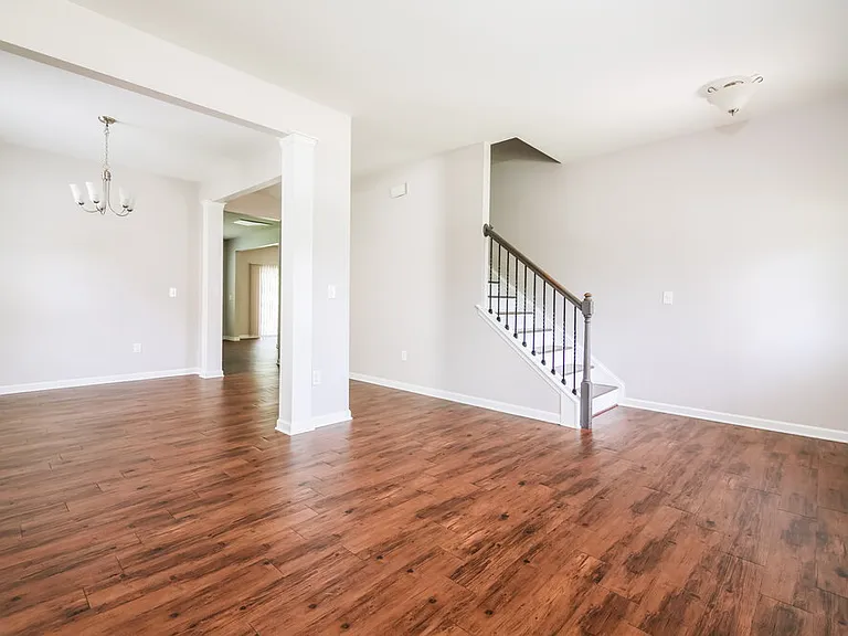 117 Preakness Farm Dr — Photo 5
