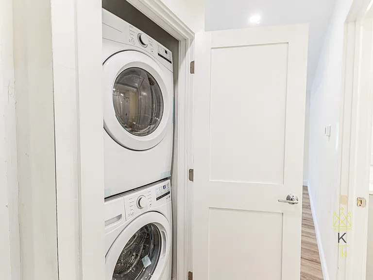 460 Washington St #1 — Photo 12