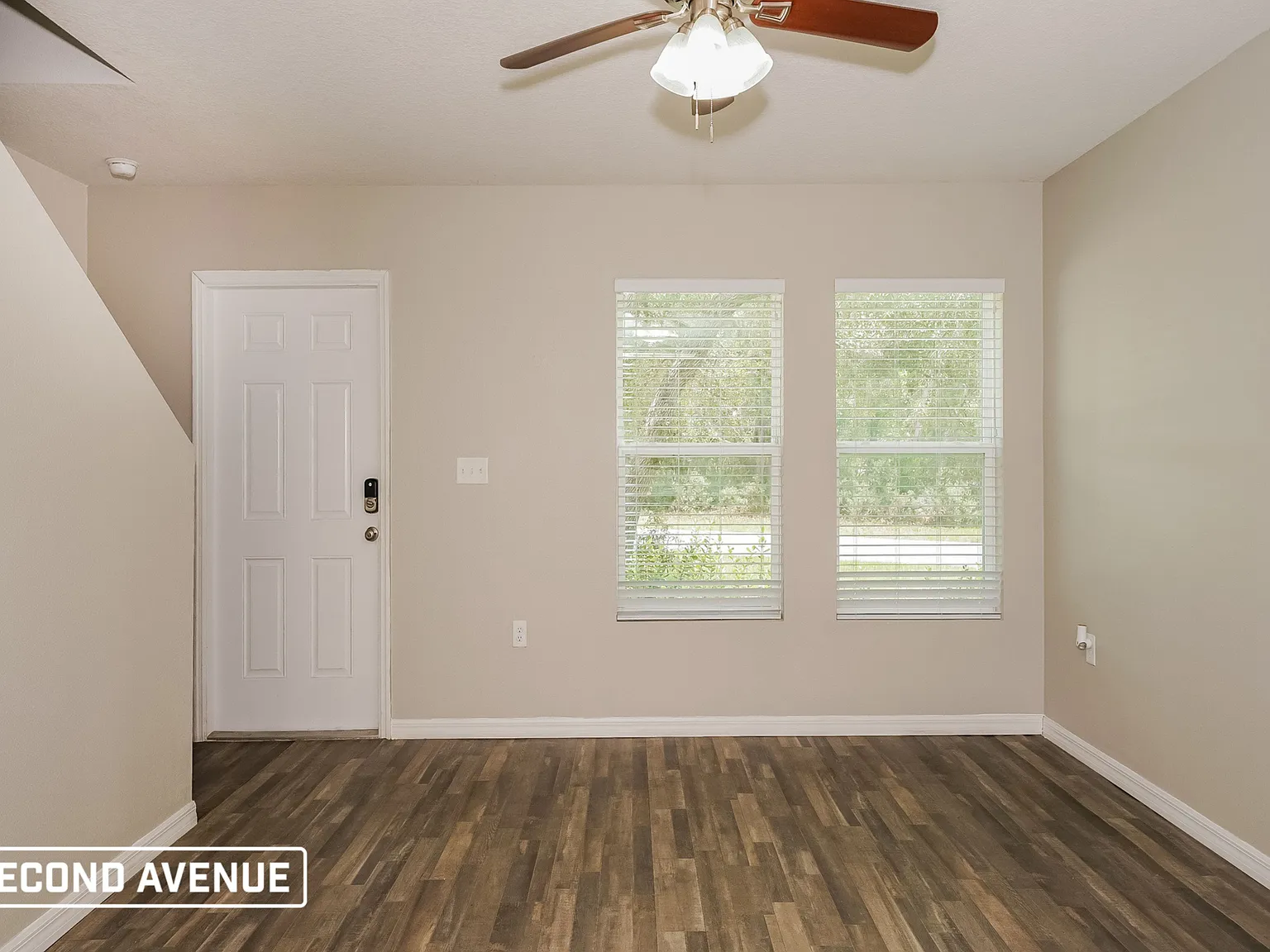 4 bed, 3.0 bath, 1836 sqft, $1,745 — Photo 2