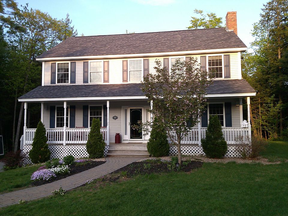 Large farms front porch over