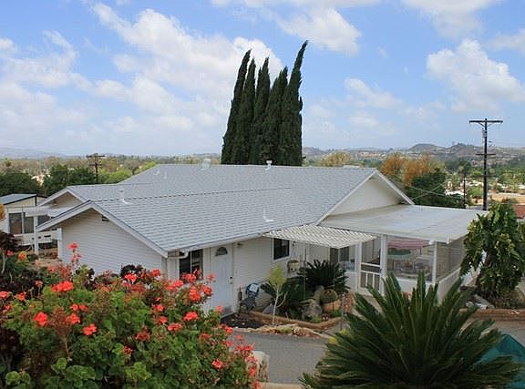 3rd image of 118-20 Encanto Dr