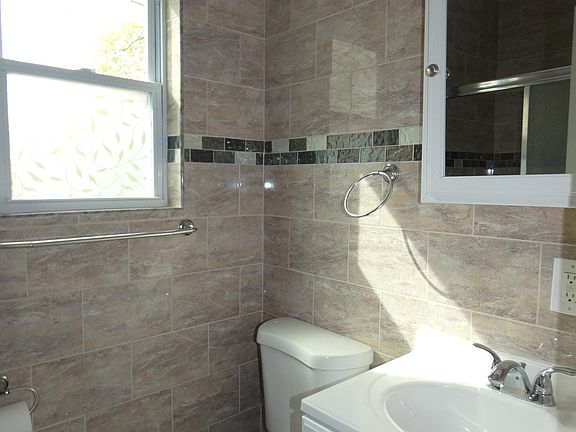 5th image of 234-17 88th Ave #2