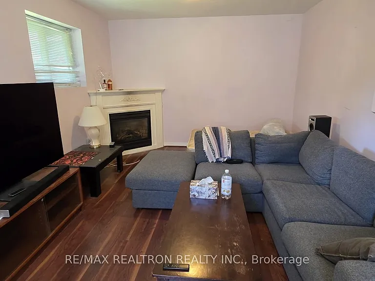 123 Westmeadow Dr — Photo 6