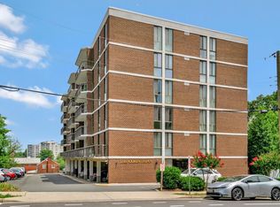 Corinthian, Arlington, VA 22209