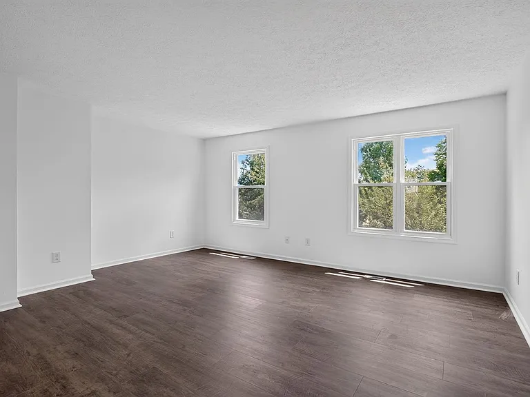 19 Dale Dr — Photo 11