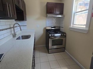 350 13th Ave, Newark, NJ 07103