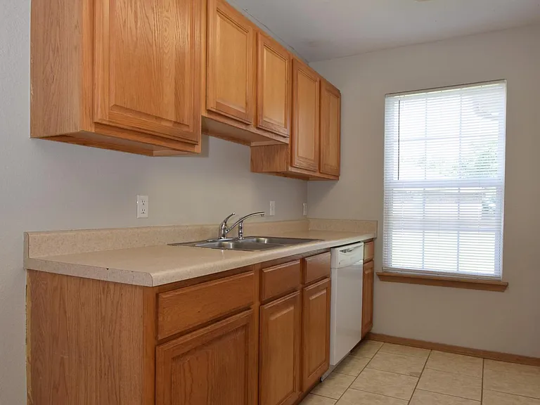 1154 Homestead Loop — Photo 4