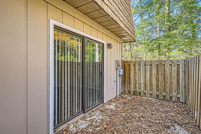 6424 Woodstone Way — Photo 25