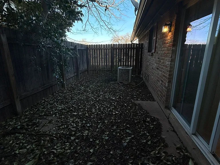 7208 Creekside Dr #D — Photo 17