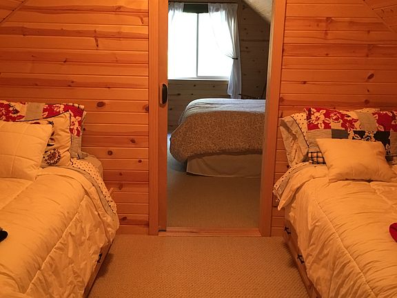 Upstairs bonus bunk room