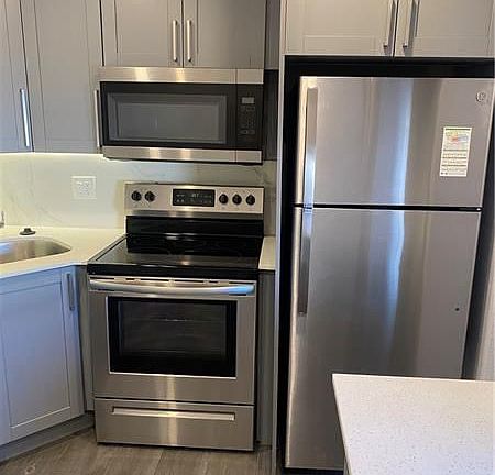 3rd image of 2617 NW 9th Ave #1