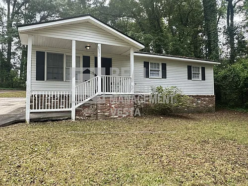 2251 Companion Dr Photo 1