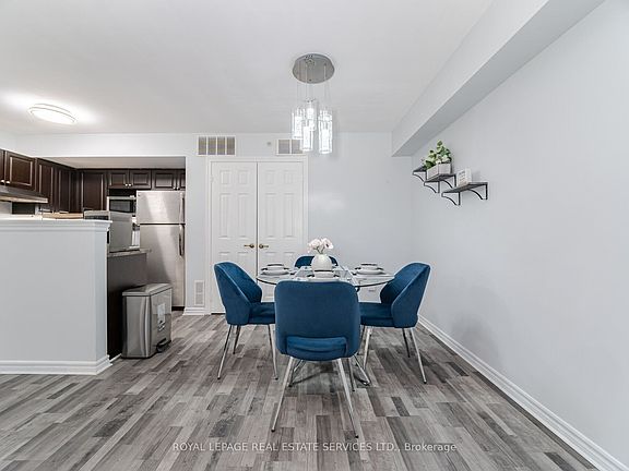 4th image of 1471 Maple Ave N #110