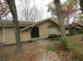 4728 Bluebird Ln, Racine, WI 53406