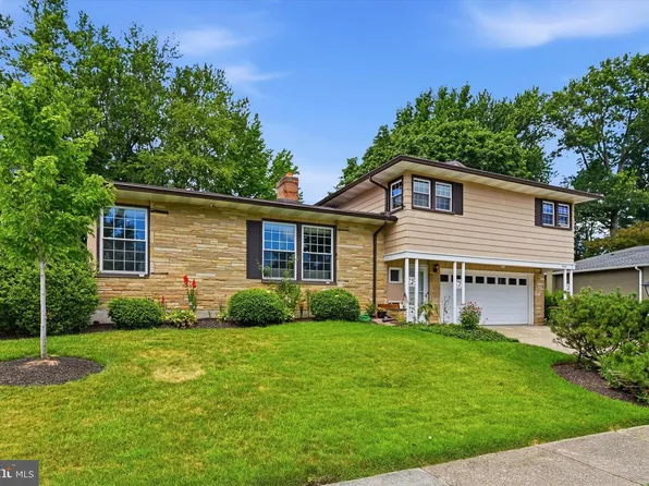 2212 Nassau Dr, Wilmington, DE 19810