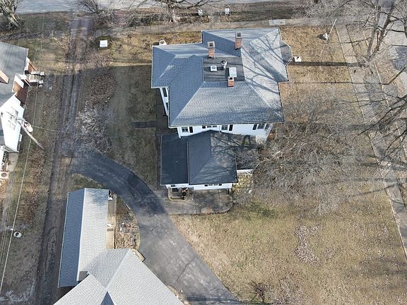 5th image of 281 S Morgan St