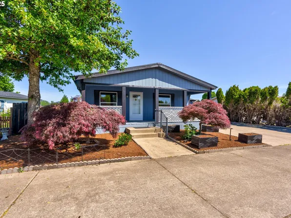 2564 Rosebay St, Eugene, OR 97402