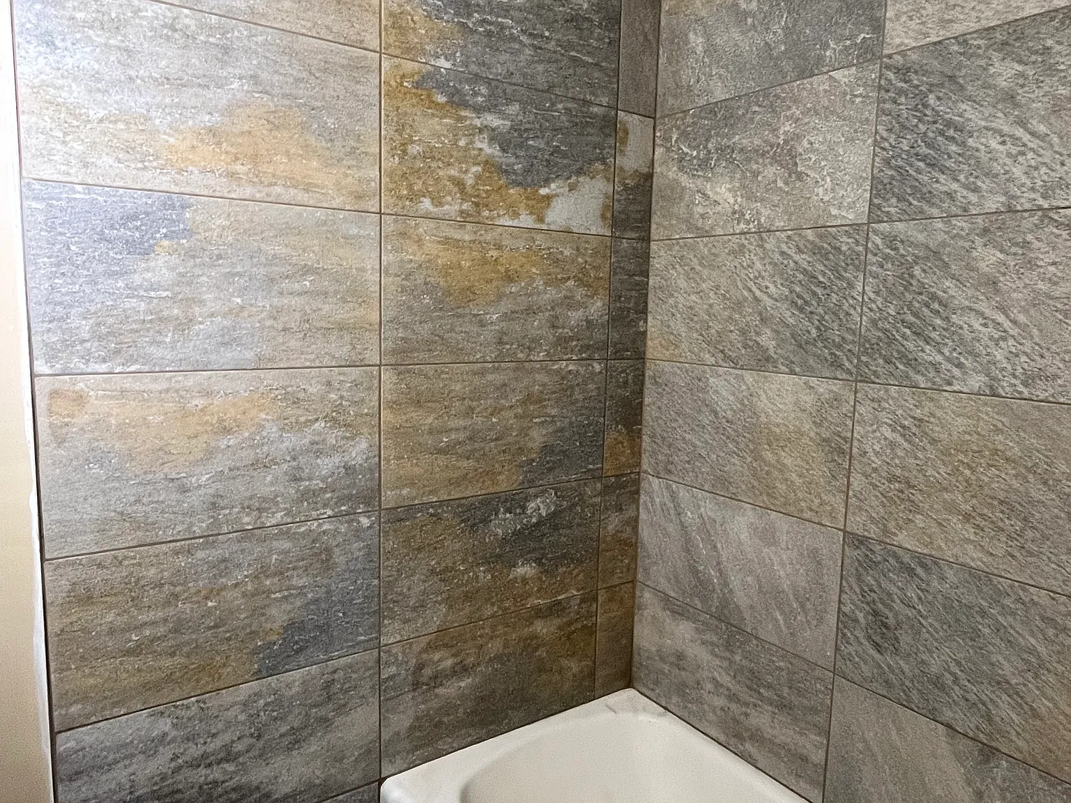 2 bed, $1,250 — Photo 3